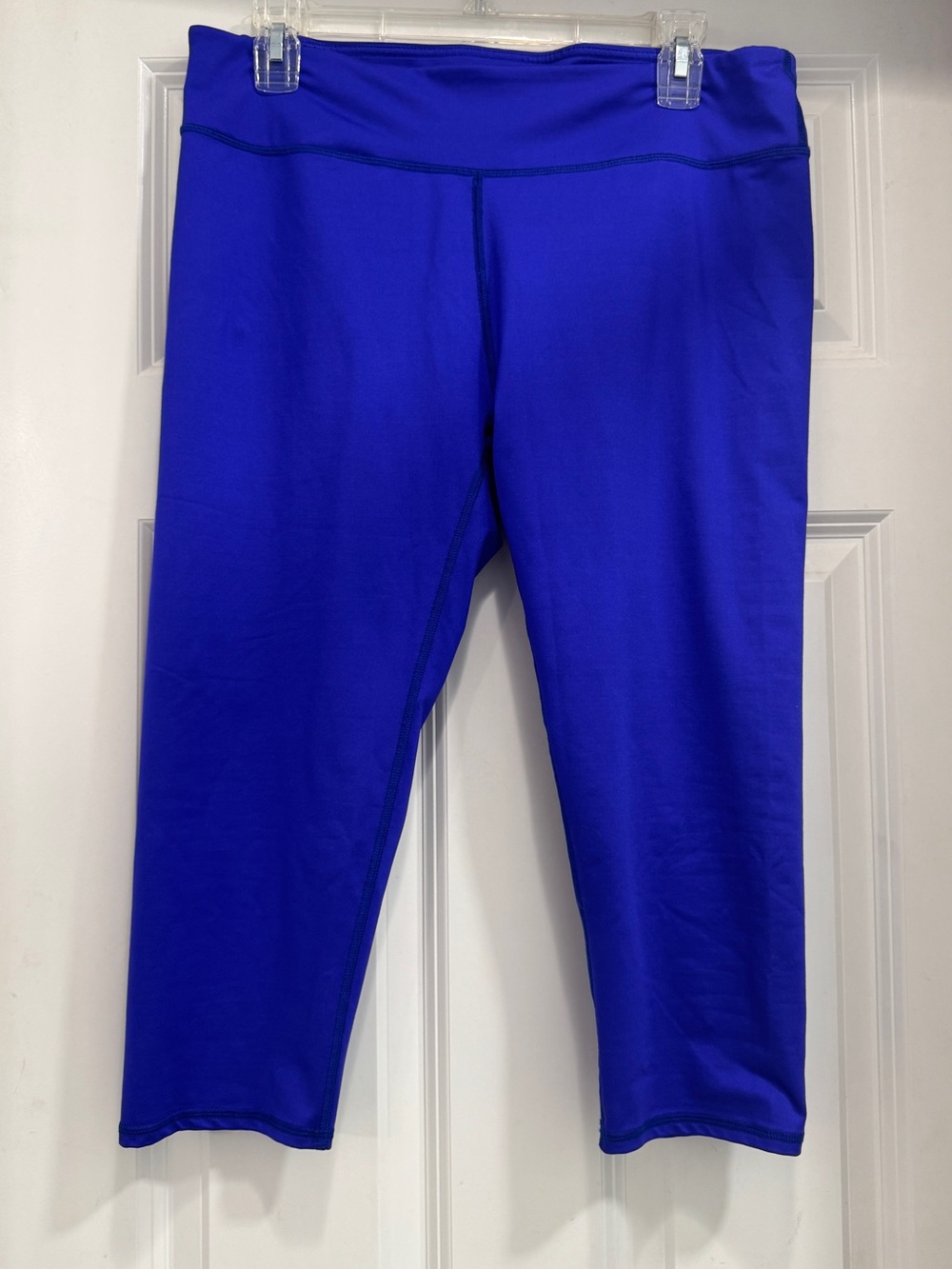 Fabletics Royal Blue Workout Capris, lightweight bright bold athleisure athletic
